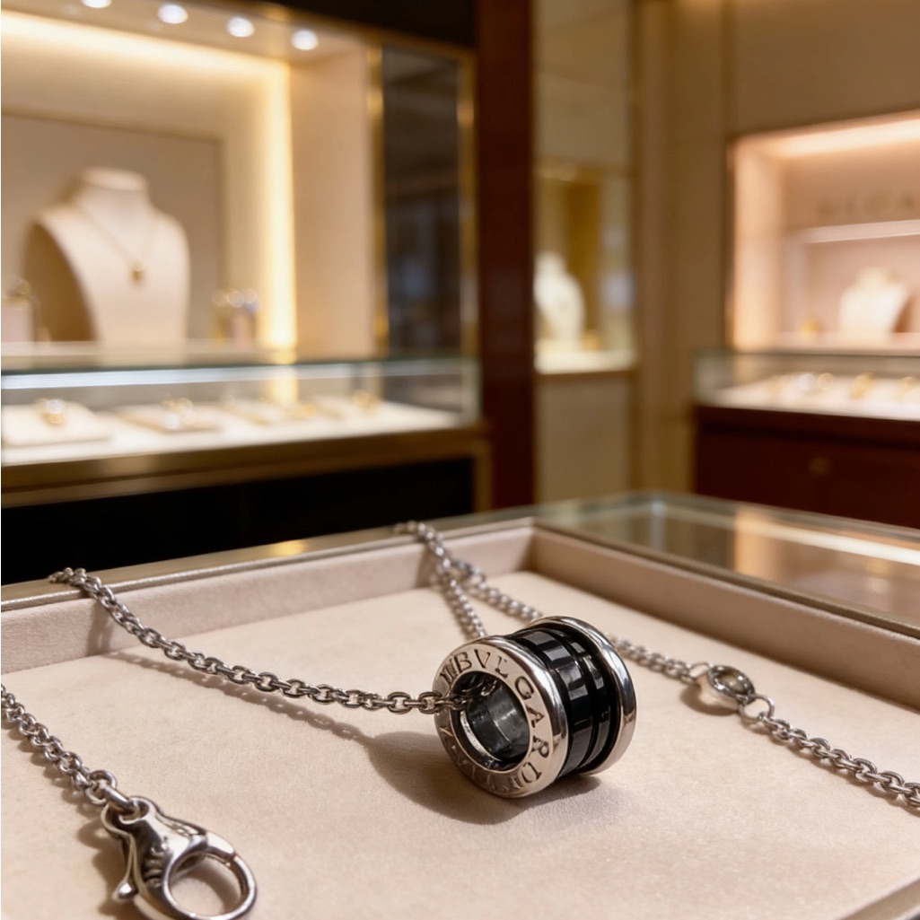 Bvlgari Fashion Necklace
